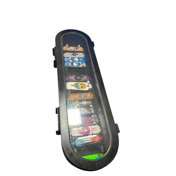 Tech Deck Fingerboards Lot (12) + Carrying Case 2003 Spin Master Vintage Set